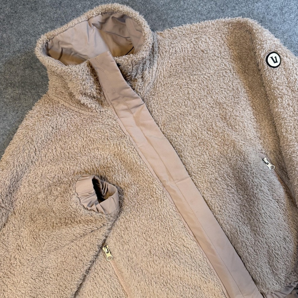 Vuori Jacket Womens 2XL Beige Sherpa Fleece High Pile Full Zip Lined Insulated